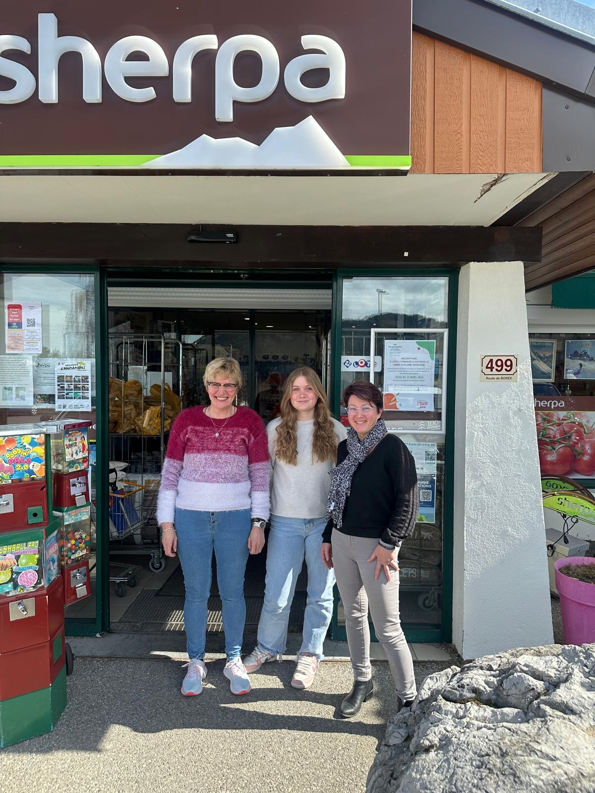 Supermarché de Thollon Les Mémises - Village