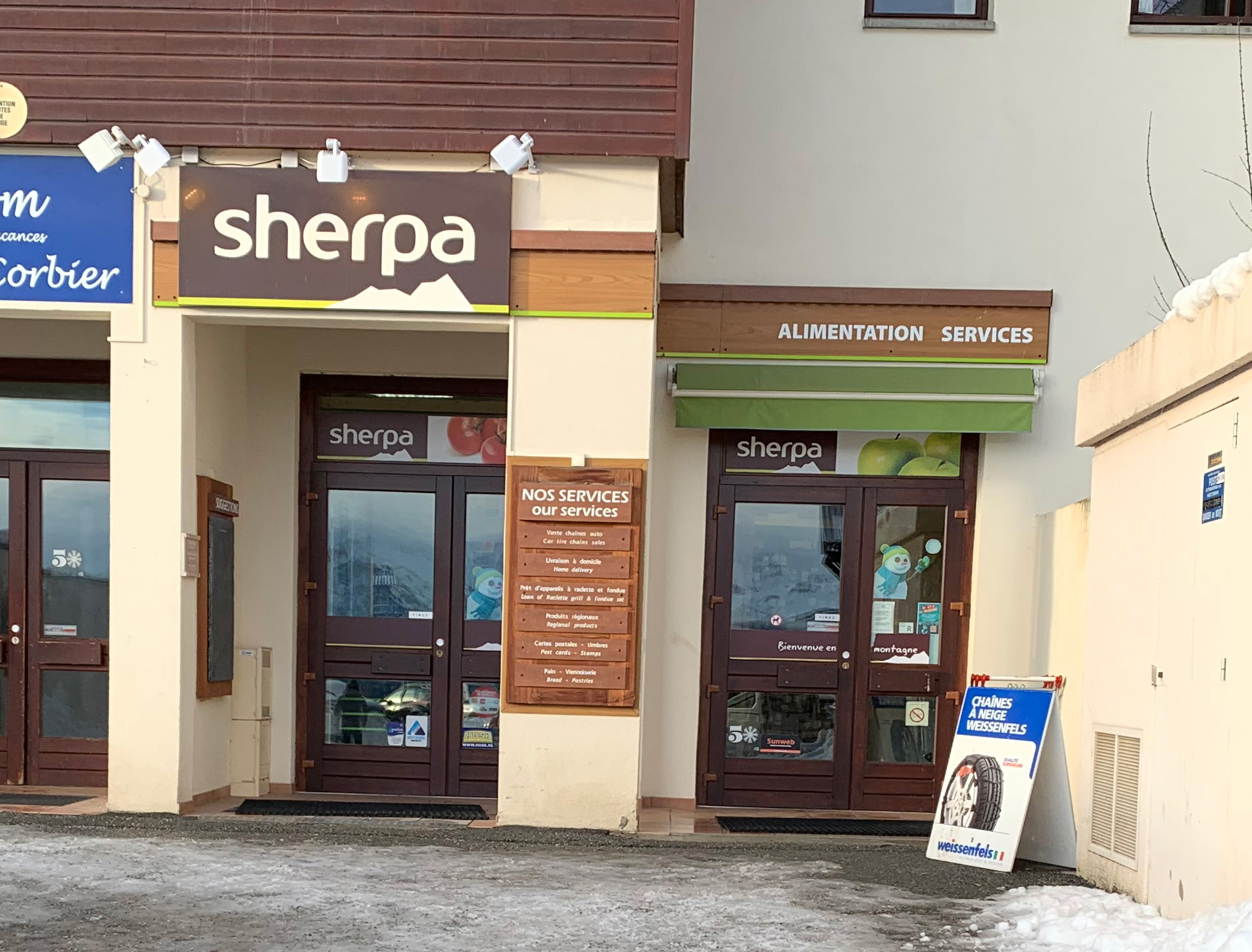 Supermarché du Corbier - terrasses