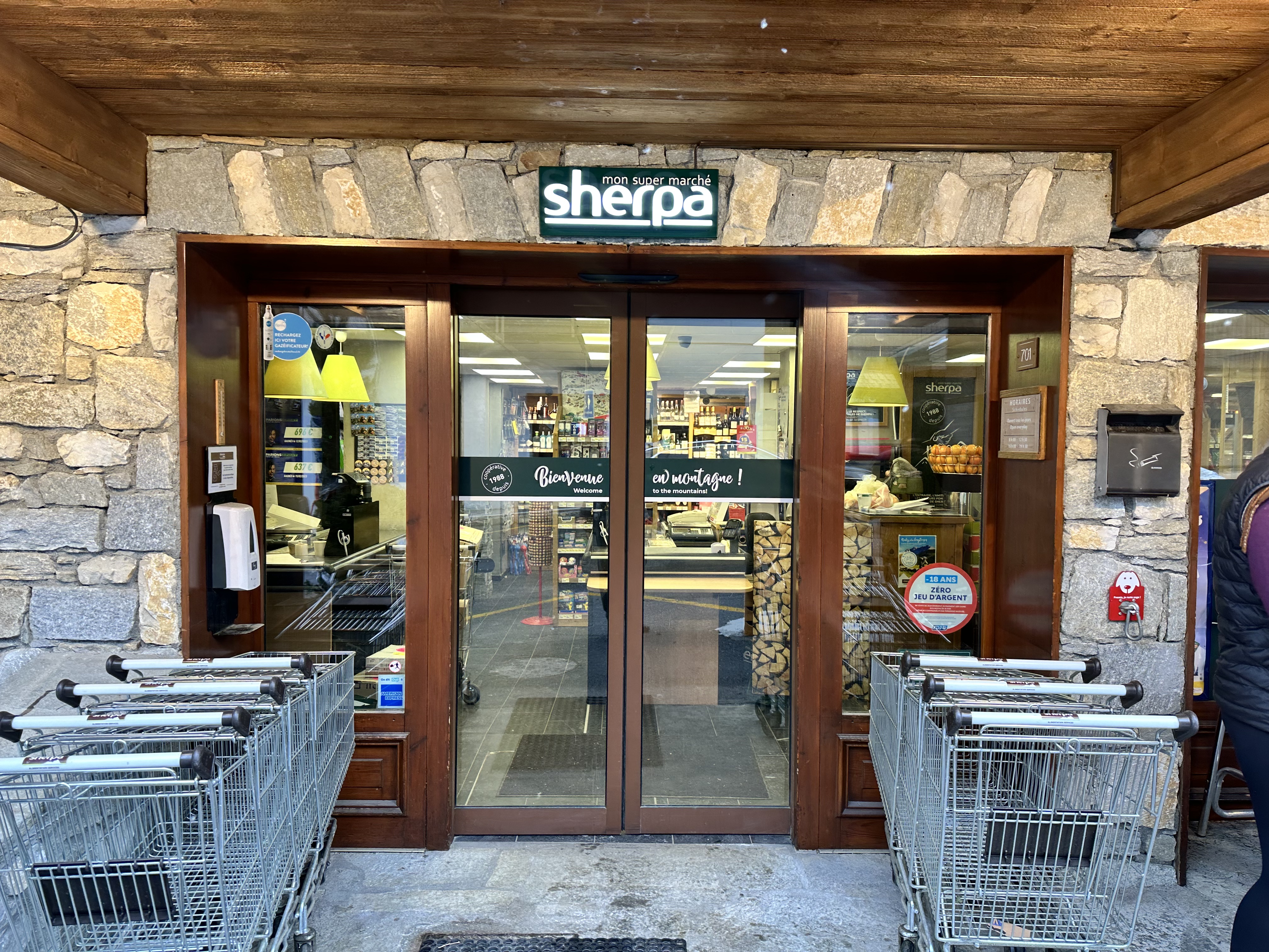 Supermarché de Méribel 1600