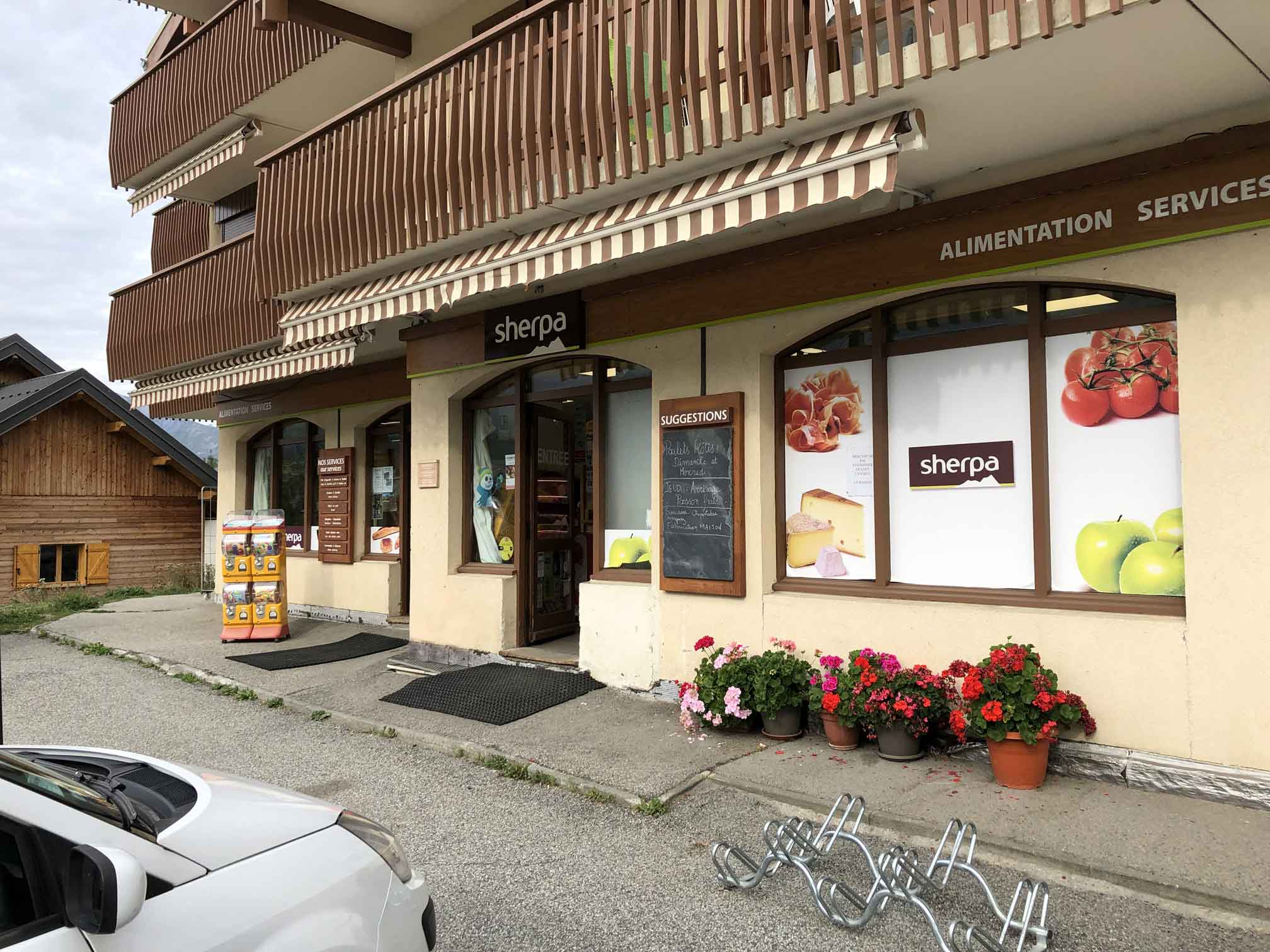 Supermarché d’Albiez montrond