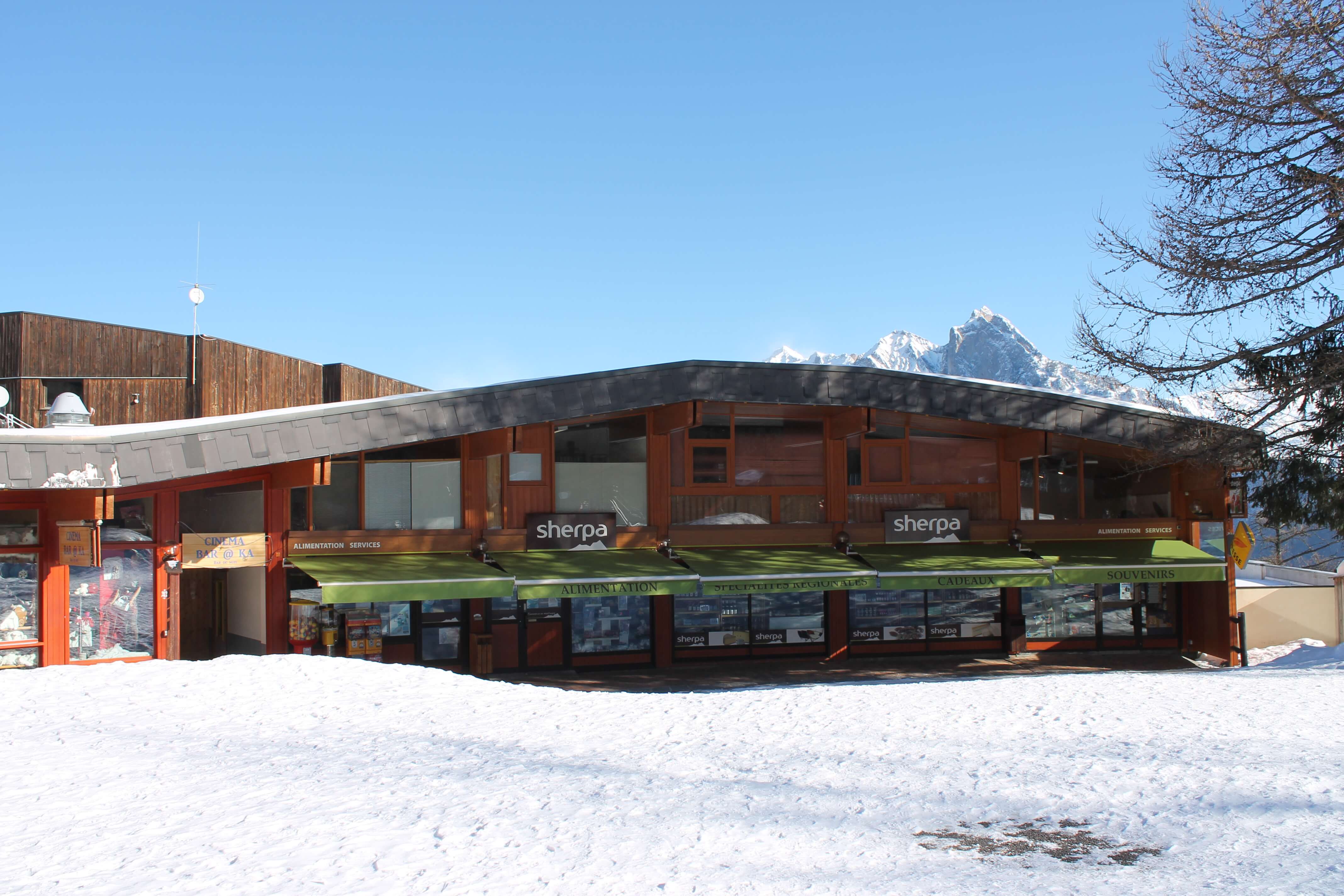 Supermarché des Karellis