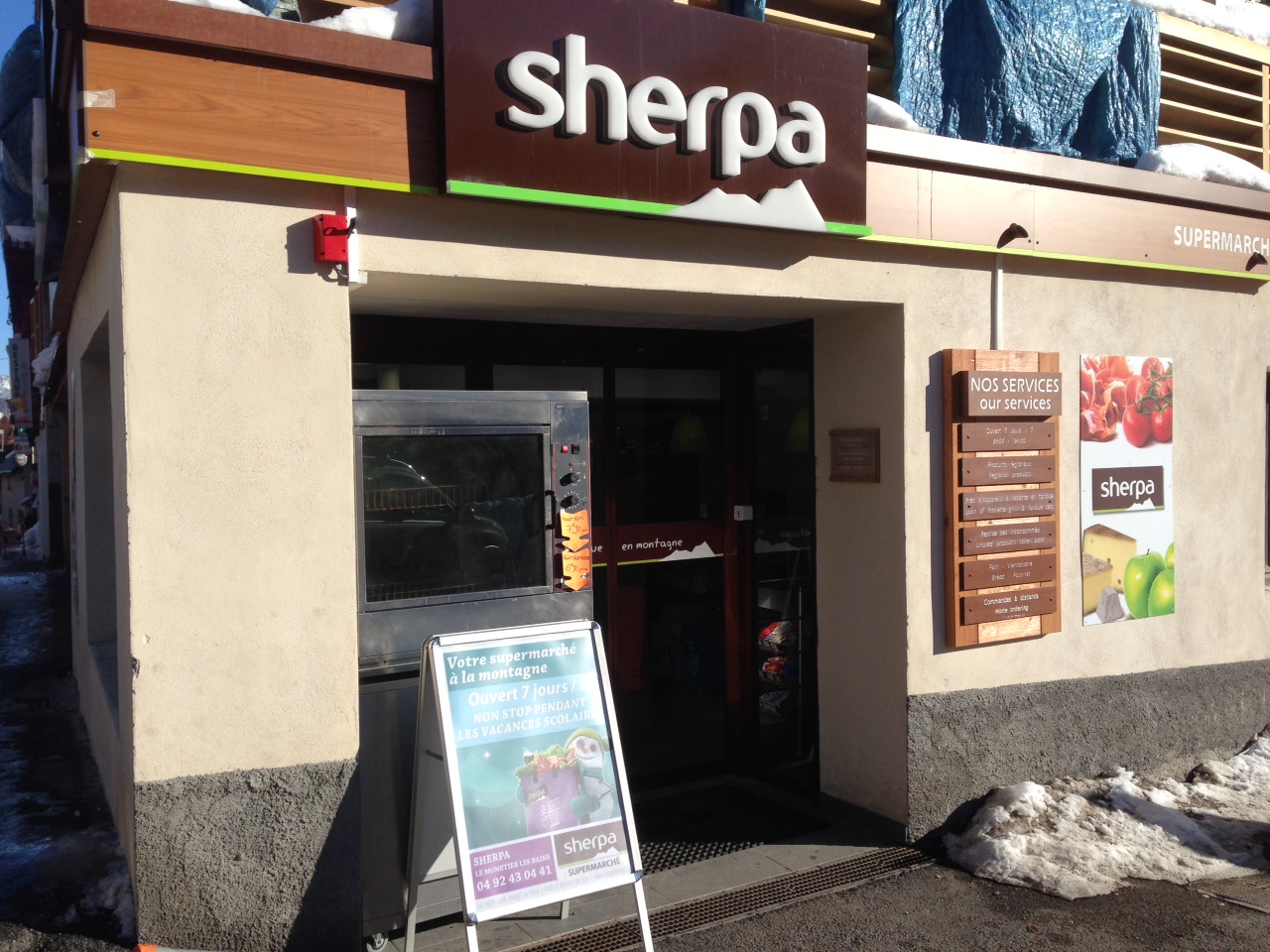 Supermarché de Serre Chevalier 1500 glacier