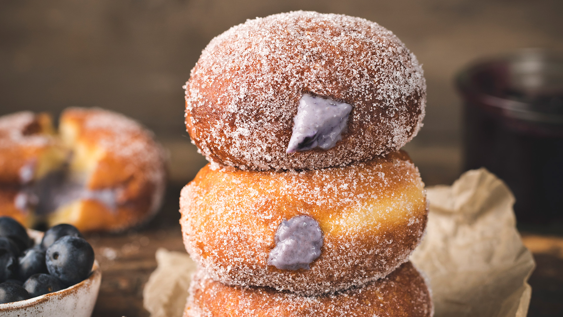 Beignets de Carnaval aux myrtilles