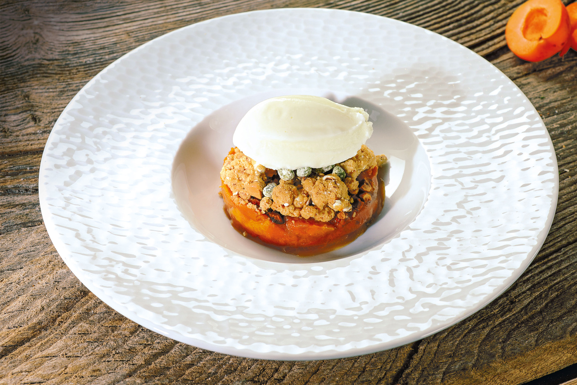 Recette d'Abricots rôtis et crumble de dragées