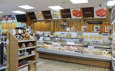 Intérieur supermarché sherpa Ménuires (les) - Bruyères fromagerie et charcuterie