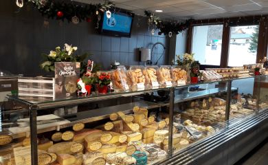 Sherpa supermarché Féclaz (la) rayon traditionnel, fromage, charcuterie