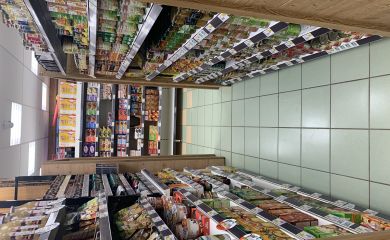 Supermarché Sherpa - Ménuires (les) - Reberty Alpages 2000 - Meubles Régions 2