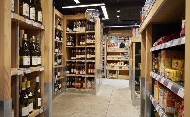 Intérieur Supermarché Sherpa Oz en Oisans rayons