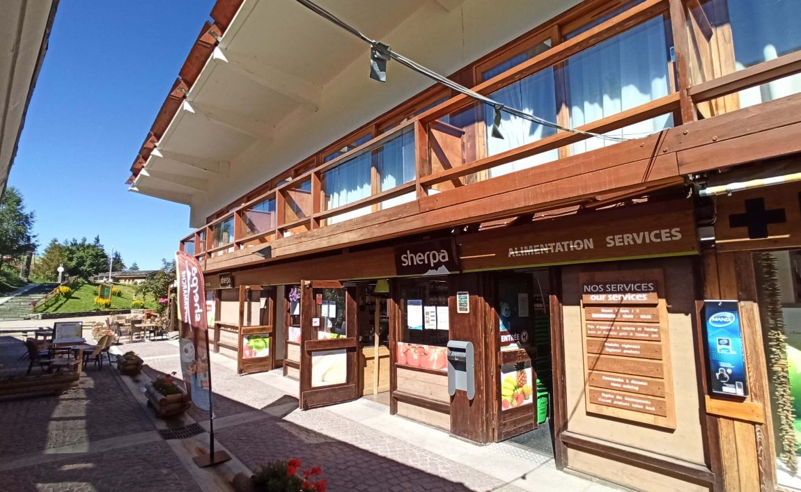 supermarché sherpa Arc 1600 Entrée