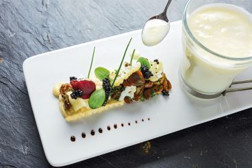 Recette de Carpaccio de chou-fleur et mousserons